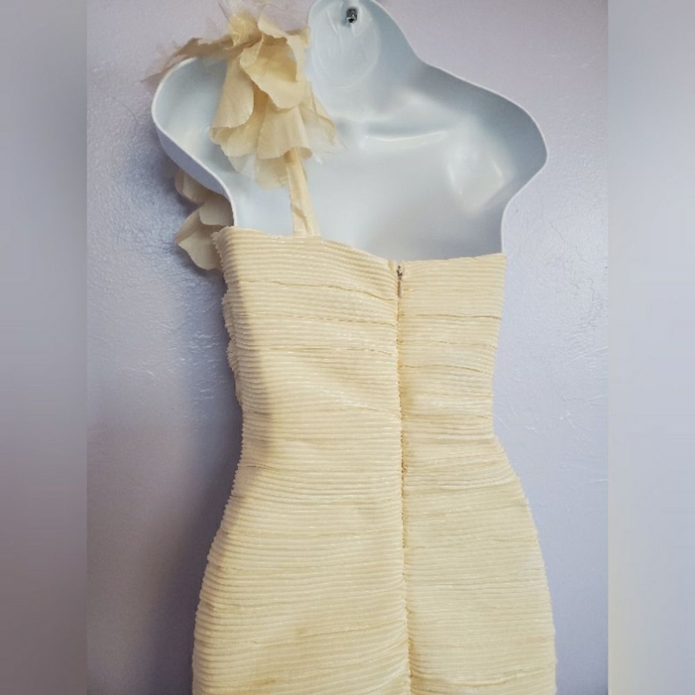 One Shoulder Party or Prom Dress - Picture 3 of 5